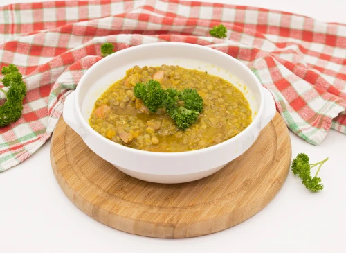 Linsensuppe Zubereitung einer deftigen Linsensuppe nach Hausmacher Art